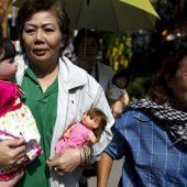 Thailand: Puppenwahn wird immer skurriler
