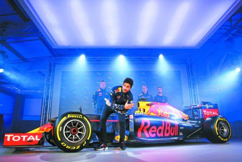 Altes Auto in neuem Design: Der neue Red-Bull-Bolide wird von Daniel Ricciardo erst am Montag beim Test in Barcelona ausgefahren.