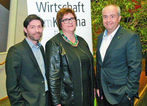 Das Organisationsteam: Arno Riedmann (l.), Isolde Nachbauer und