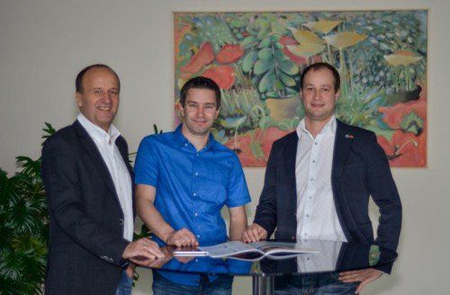 Der Gründer von Hefel Technik, Hubert Hefel mit Jürgen Mattivi und Simon Hefel (v. l.).