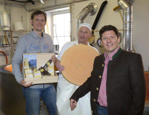 Die Gründer von Alpen Sepp, Stephan und Dietmar Hohn, mit ihrem Partner Hermann Berchtold.