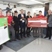 Ballbesucher spenden für den guten Zweck