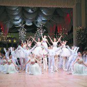 Glamouröses Fest zum 60. Geburtstag des Wiener Opernballs