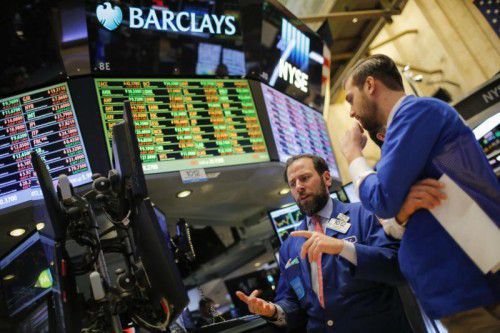 Für Trader (hier im Bild an der New Yorker Börse) sind die Zeiten nicht einfacher geworden.
