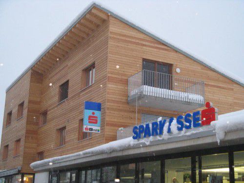 Im Ferienort Brand wird man schon bald ohne eigene Sparkassen-Filiale leben müssen.