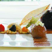 Rotweinapfel mit Wäldermousse