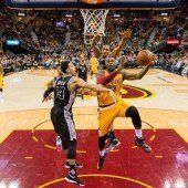 LeBron James knackt die 26.000-Punkte