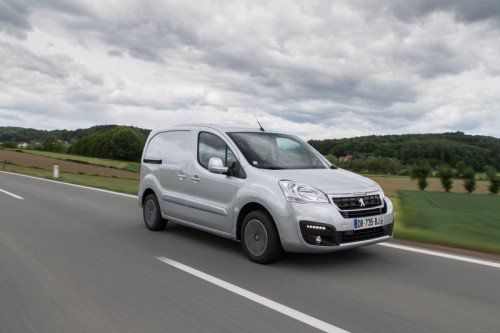Peugeot-Partner: Auf stadttauglich kompakter Grundfläche beherrscht der Franzose auch das Thema Überland-Transport.