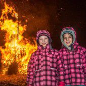 Hell leuchtende Funkenfeuer