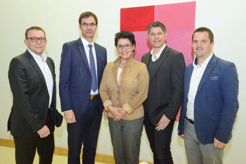 Udo Filzmaier (l.) mit LH Markus Wallner, Benedicte Szpaler-Hämmerle sowie Werber Simon Ender und Jürgen Kessler.