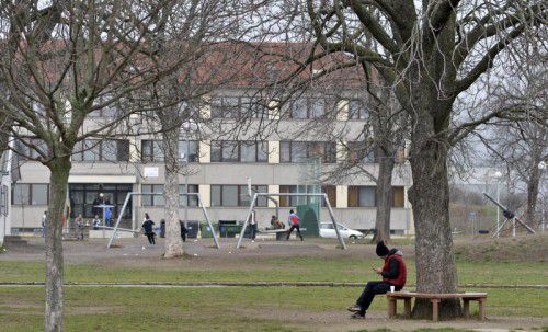 Über 1000 unbegleitete minderjährige Flüchtlinge leben in Traiskirchen. Eine Umfrage zeigt große Mankos auf.