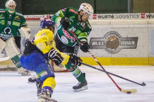 Verteidiger Jürgen Fussenegger (Nummer 28) sorgte für eine stabile Abwehr beim EHC Bregenzerwald.