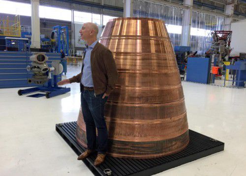 Bezos habe schon rund 500 Millionen Dollar investiert.
