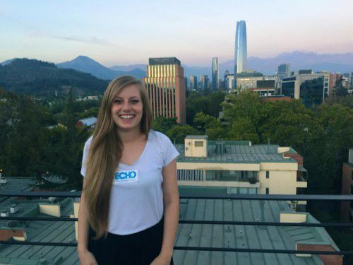 Corinna Pröll aus Götzis arbeitet in Chile für die Firma Techo. Sie leitet die Abteilung für internationale Zusammenarbeit.