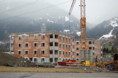Das Bauprojekt schreitet planmäßig voran.