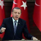 Satiremagazin legt im Streit mit Erdogan nach