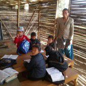 Montessori Schule hilft Erdbebenopfern in Nepal