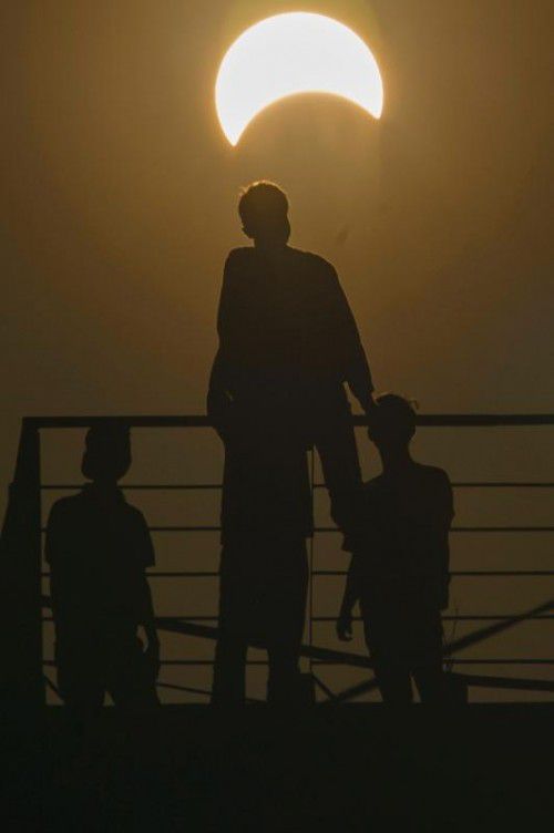 Die jüngste totale Sonnenfinsternis wurde am vergangenen Mittwoch von Millionen Menschen in Indonesien beobachtet.