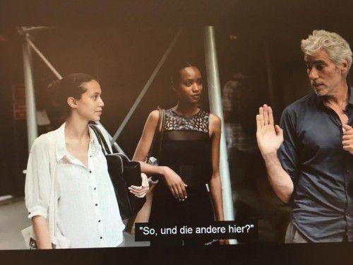 In „Homme Less“ porträtiert Thomas Wirthensohn den glamourösen und erschreckenden Alltag eines Modefotografen.