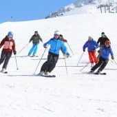 Auf heimischen Pisten zum Skilehrer
