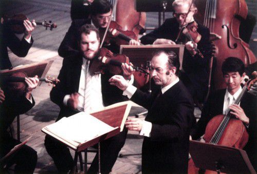Nikolaus Harnoncourt 1984 bei der Schubertiade in Hohenems mit den Wiener Symphonikern.