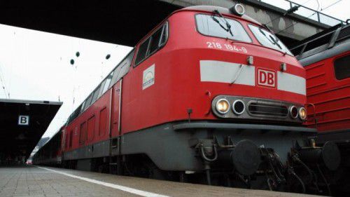Noch einige Jahre werden Dieselloks im Süden Bayerns und Württembergs Dienst tun. 