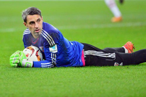 ÖFB-Teamgoalie Ramazan Özcan musste sich mit Ingoldstadt trotz Überlegenheit gegen Köln mit einem Remis begnügen.