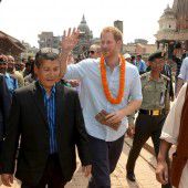 Prinz Harry zu Gast in Nepal