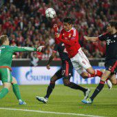Bayern zieht ins Halbfinale ein