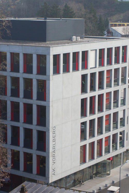 Das Gebäude der Arbeiterkammer in Feldkirch ist von der AK Vorarlberg Immobilien GmbH gemietet.
