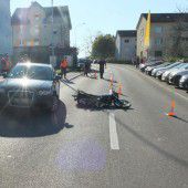 Motorradfahrer übersehen