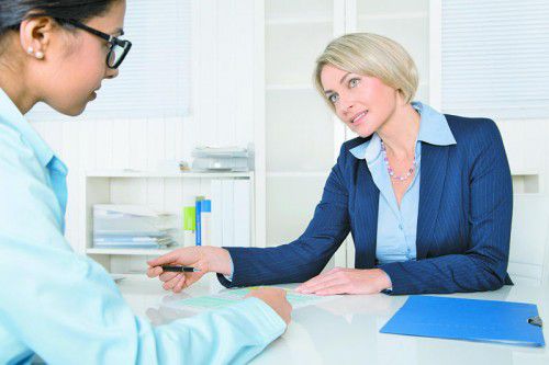 Durch ungewöhnliche Fragen in Bewerbungsgesprächen versuchen Personalverantwortliche, die richtigen Mitarbeiter zu rekrutieren.