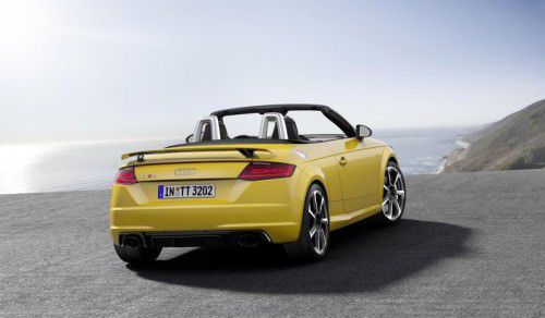 Ein Spoiler am Heck und mächtig Power unter der Haube.