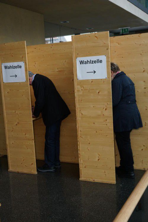 In den Wahlzellen von Andelsbuch machten 23,1 Prozent der Wähler ihr Kreuz bei Andreas Khol. Alexander Van der Bellen kam auf 30,7 Prozent.
