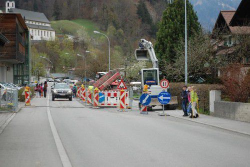 In der Battloggstraße werden neue Leitungen verlegt.