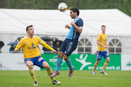 Lokman Topduman (r.) schied verletzt aus. Nun hoffen die Harder, dass der Goalgetter im Meisterschaftsfinish nicht fehlt.