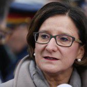 Innenministerin fordert von Italiens Regierung „lückenlose Registrierung“