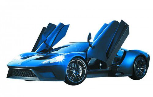 Neben gut einer halben Million Euro brauchen Interessenten für den Ford GT auch Glück. Nach einer OnlineAnmeldung teilt der Hersteller die Fahrzeuge zu.