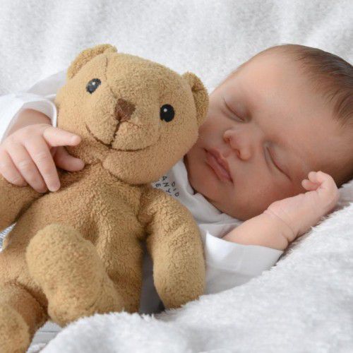 So selig wie ein Baby schlafen zu können, das wünschen sich viele Erwachsene. Doch schon die Kleinsten haben nicht selten mit gravierenden Schlafstörungen zu kämpfen.