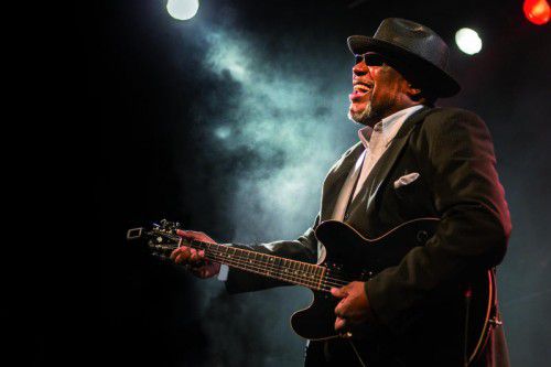 Seine Soul-Stimme sorgt sofort für Gänsehautfeeling: Big Daddy Wilsons dunkler Bariton ist unverwechselbar.
