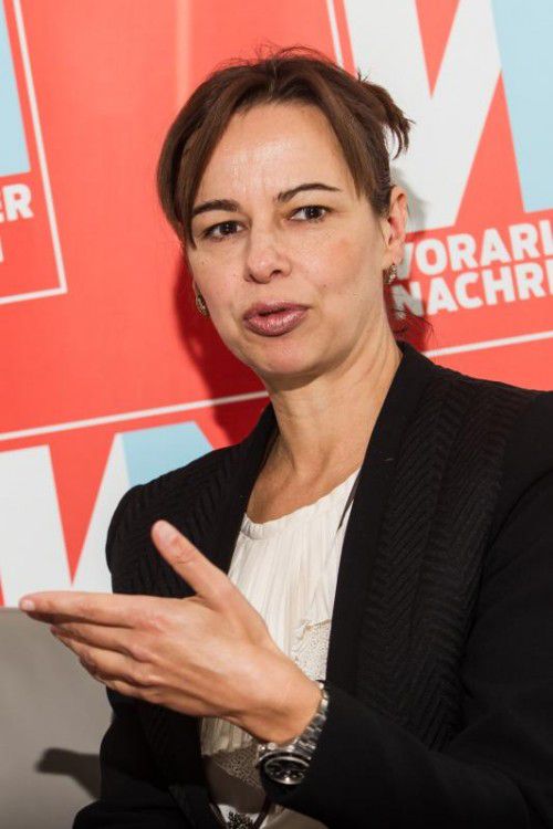 Sophie Karmasin: 155.000 Anfragen an Jugendinfos.
