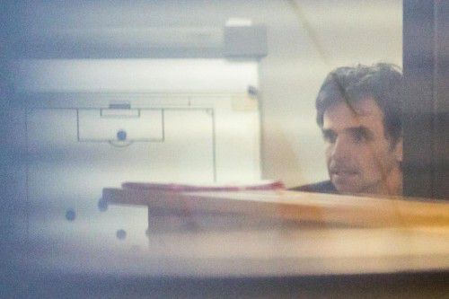 Viele Gespräche führte Daniel Madlener in den letzten Tagen, wie auch der Schnappschuss des Fotografen zeigt.