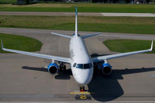 Wegen technischer Probleme hob der People´s Jet am Donnerstag nicht ab – und sorgte für Turbulenzen.