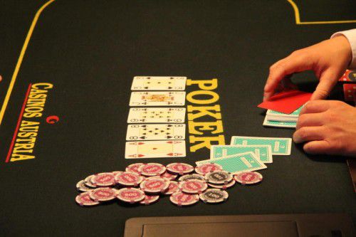 Der 43-jährige Pokerspieler stand zwar angeblich auf der Weltrangliste, verlor aber Millionen.
