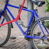 Fahrraddiebe auf der Autobahn erwischt
