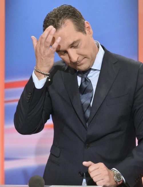FPÖ-Chef Straches Forderung nach Einschränkung der Briefwahl findet bei den anderen Parteien keinen Anklang.