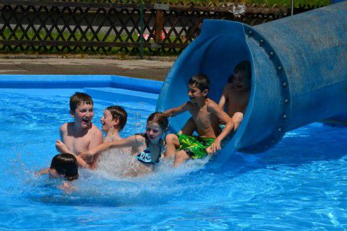 Im Schwimmbad steht die 50-Jahr-Feier an.