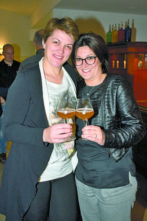Winzerinnen Francesca Follador (l.) und Lorena Sedrani.