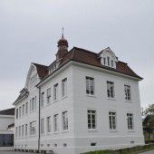 Röthis feiert neue Schule