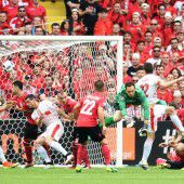 Schweiz feiert Sommer nach mühevollem 1:0